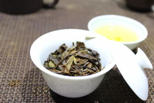 白茶中寿眉和贡眉的区分